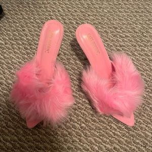 Cape Robbin fuzzy pink shoes